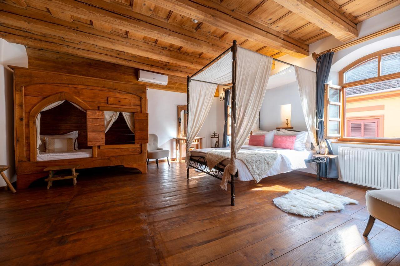 Boutique Hotel Von Graf ซิวิโชอารา ภายนอก รูปภาพ