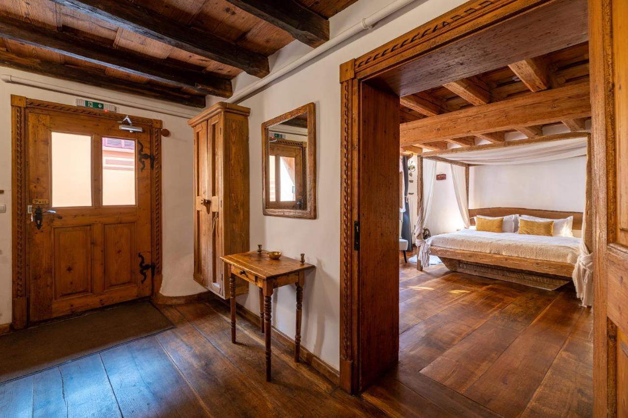 Boutique Hotel Von Graf ซิวิโชอารา ภายนอก รูปภาพ