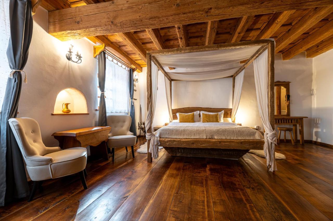 Boutique Hotel Von Graf ซิวิโชอารา ภายนอก รูปภาพ